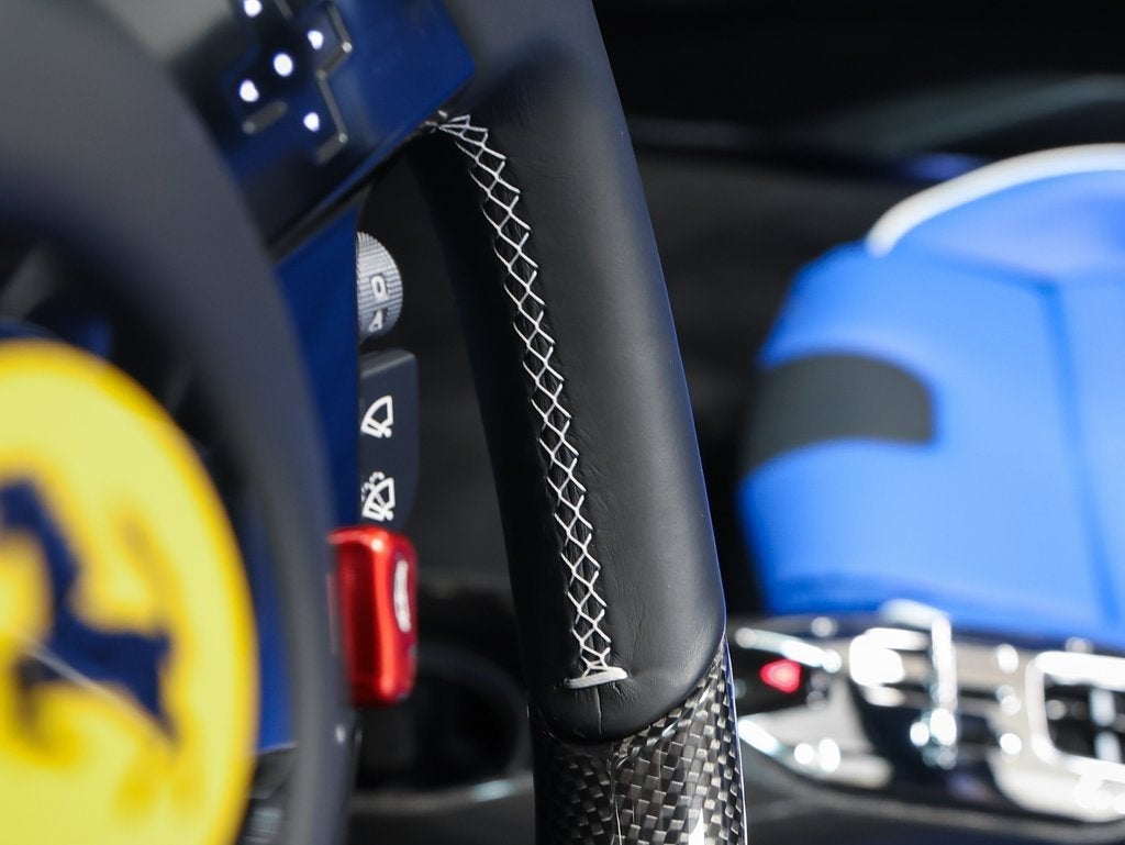 2025 Ferrari SF90 Spider Base