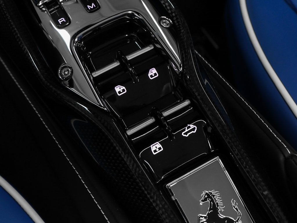 2025 Ferrari SF90 Spider Base