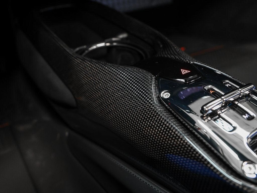 2023 Ferrari SF90 Spider Base