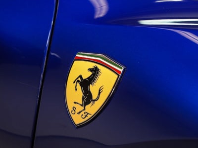 2023 Ferrari SF90 Spider Base