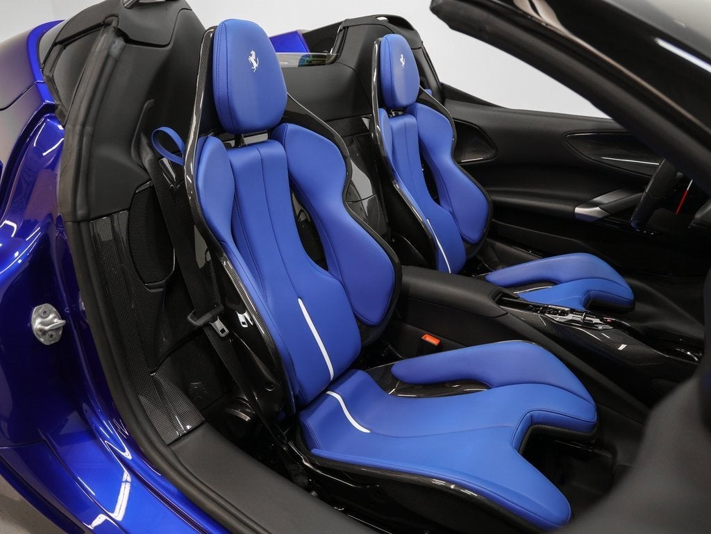 2023 Ferrari SF90 Spider Base