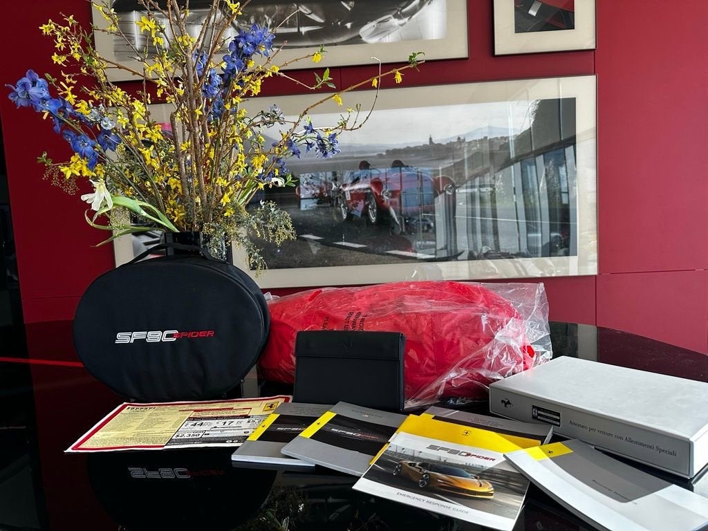 2022 Ferrari SF90 Spider Tailor Made