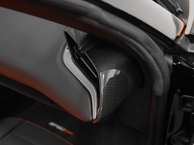 2023 Ferrari SF90 Spider Base