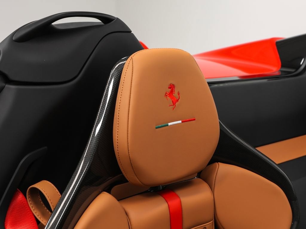 2024 Ferrari SF90 Spider Base