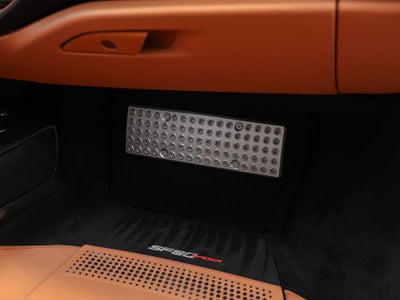 2024 Ferrari SF90 Spider Base