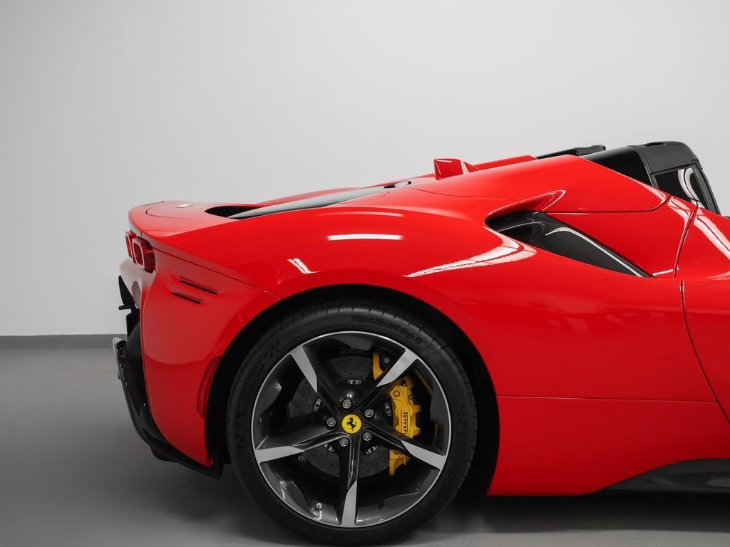 2024 Ferrari SF90 Spider Base