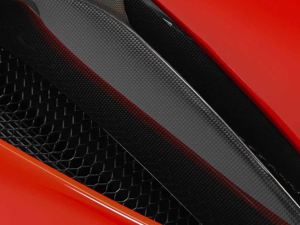 2024 Ferrari SF90 Spider Base