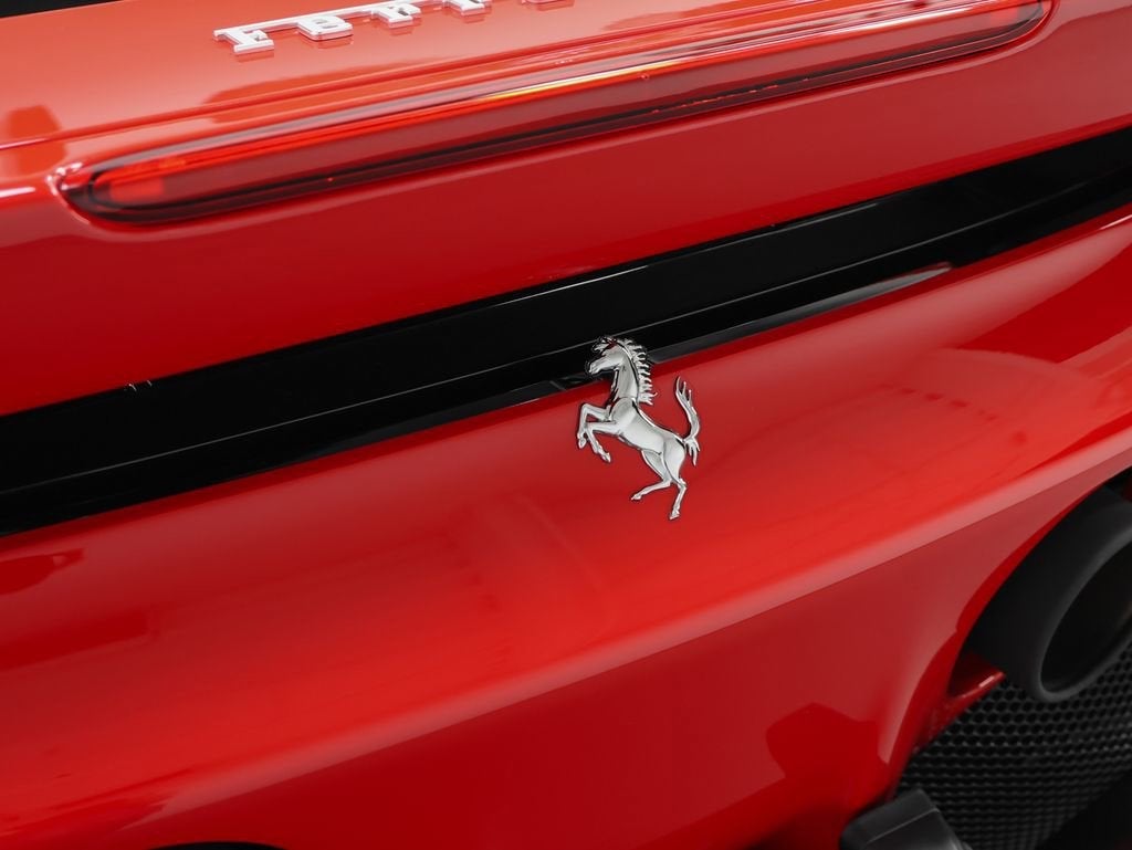 2024 Ferrari SF90 Spider Base