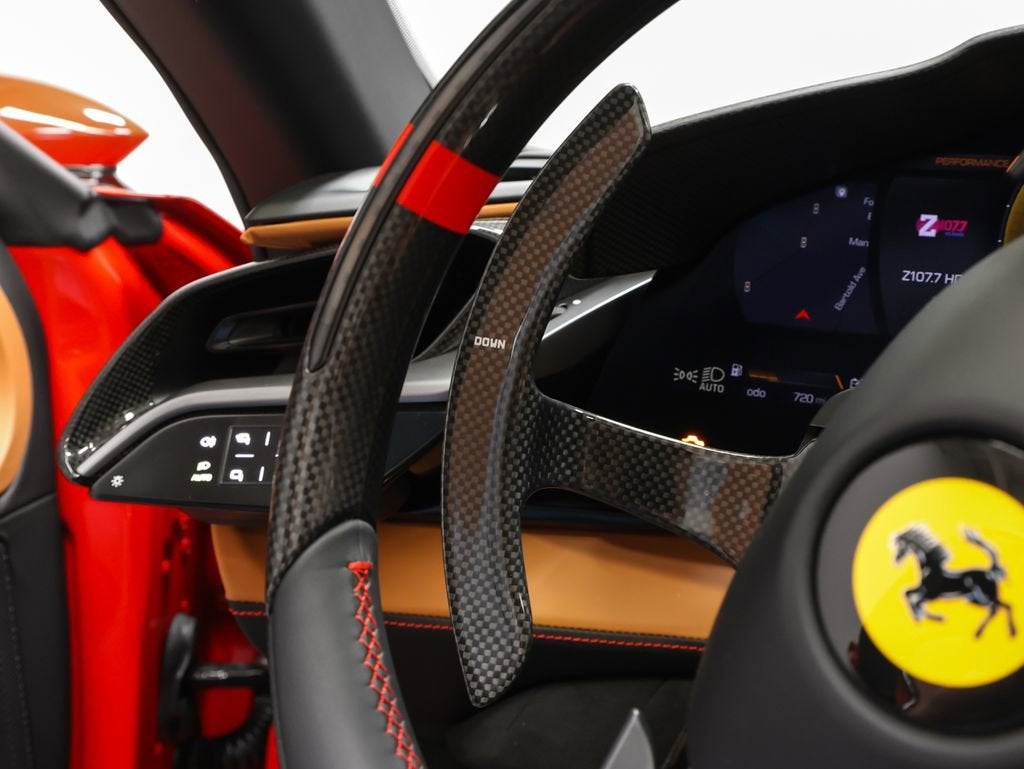 2024 Ferrari SF90 Spider Base