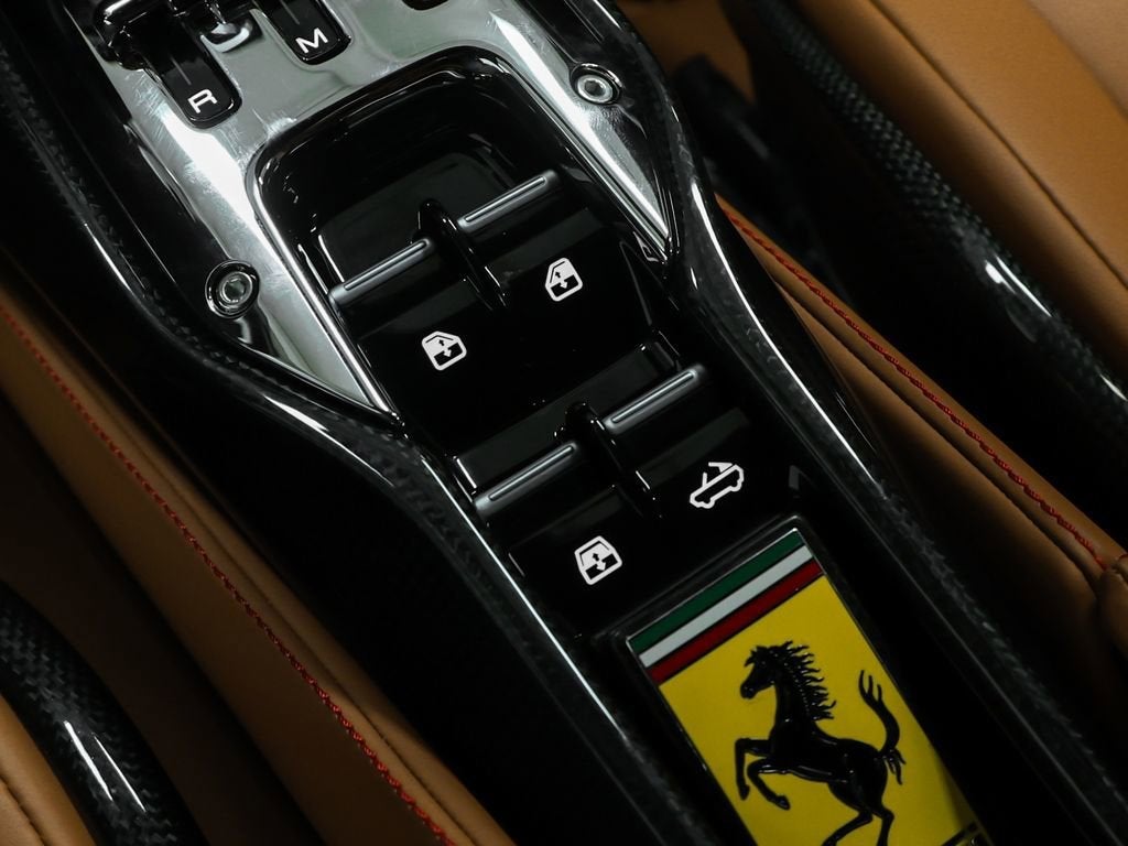 2024 Ferrari SF90 Spider Base