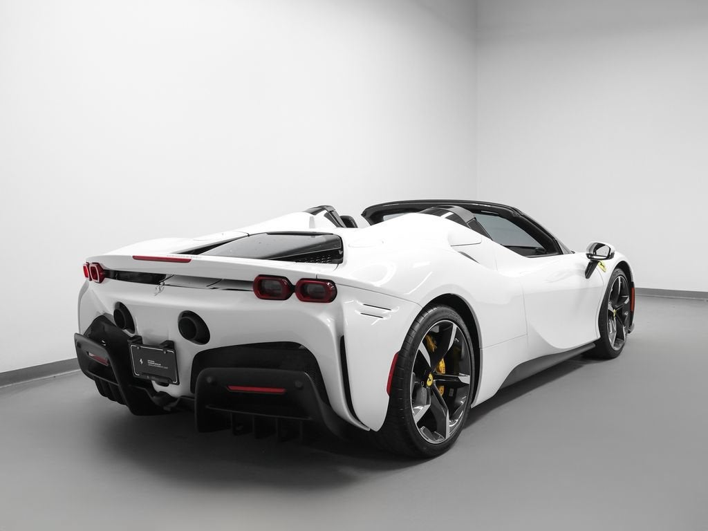 2024 Ferrari SF90 Spider Base