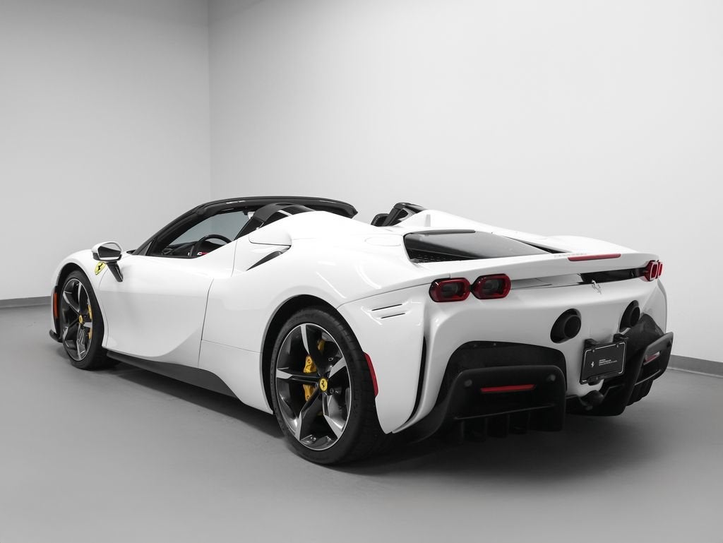2024 Ferrari SF90 Spider Base