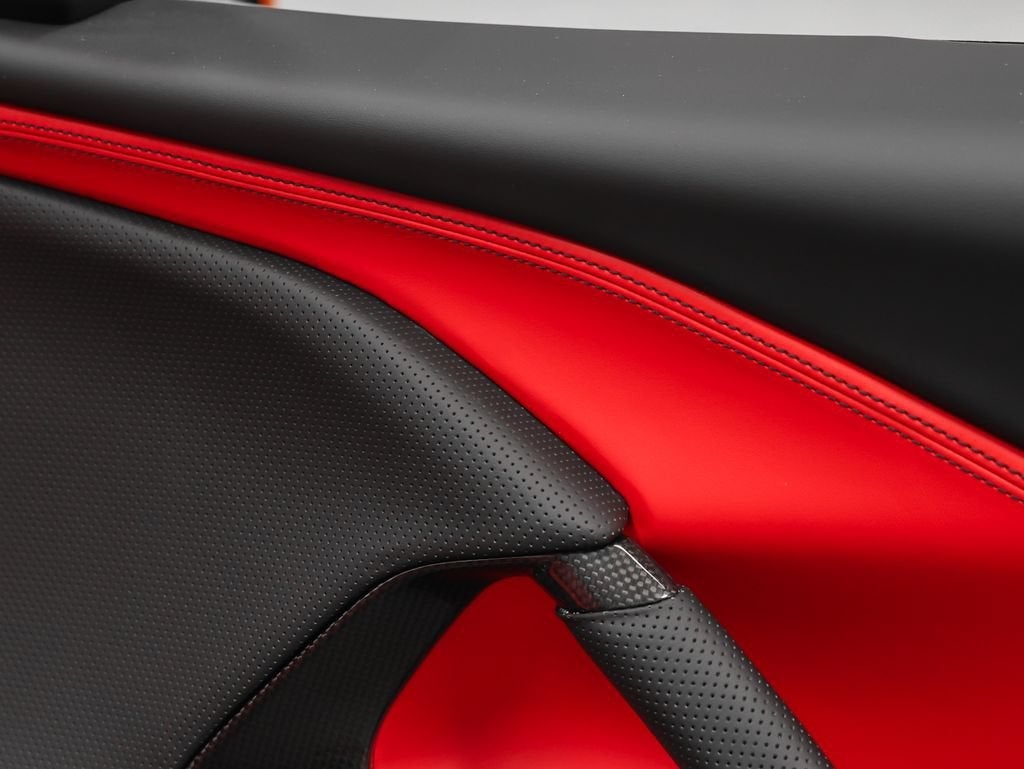 2022 Ferrari 812 GTS Base