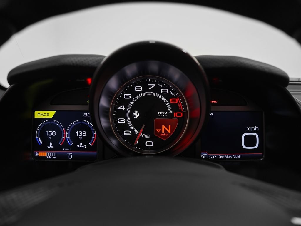 2022 Ferrari 812 GTS Base