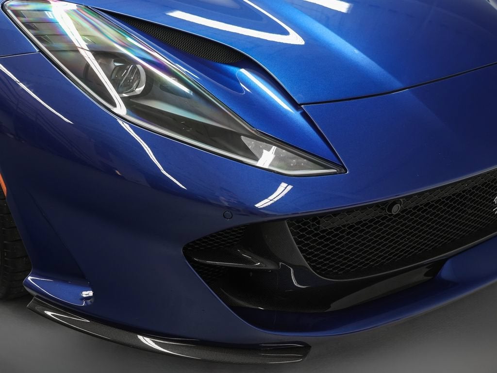 2021 Ferrari 812 GTS Base