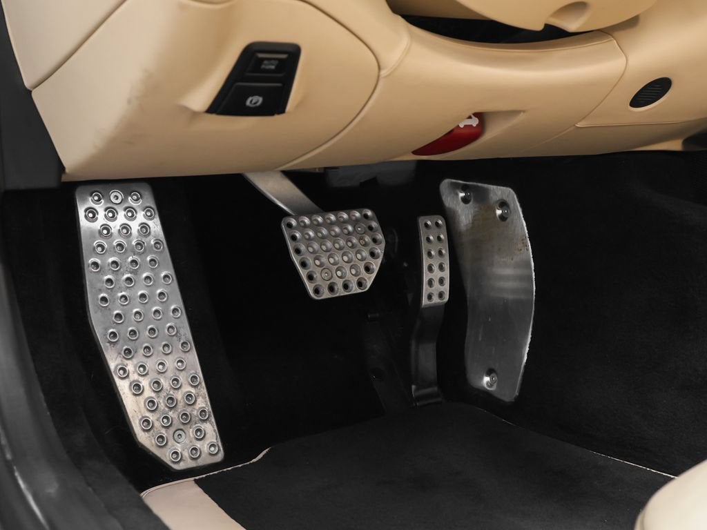 2021 Ferrari 812 GTS Base