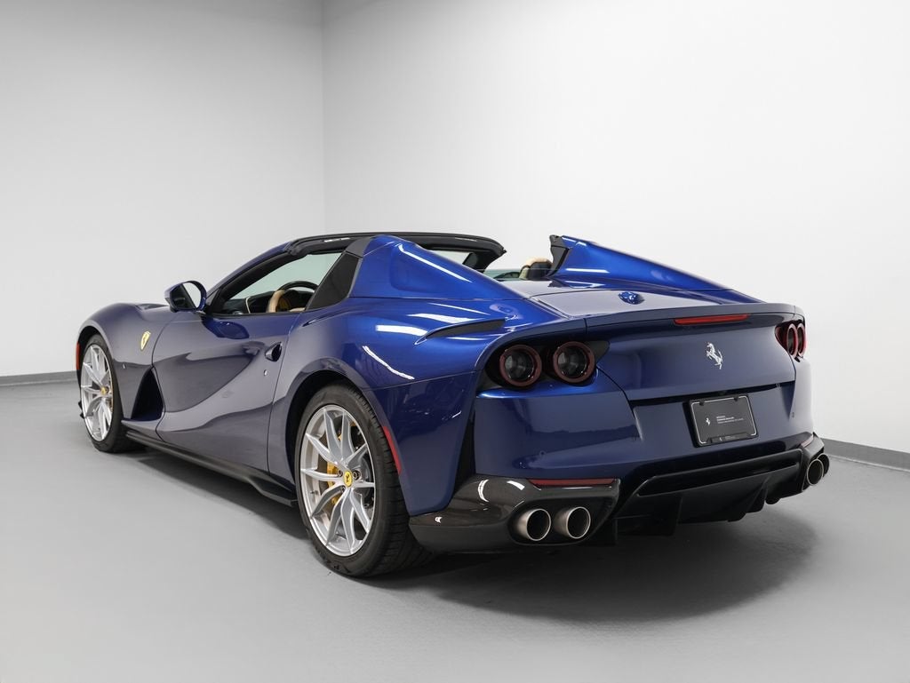 2021 Ferrari 812 GTS Base