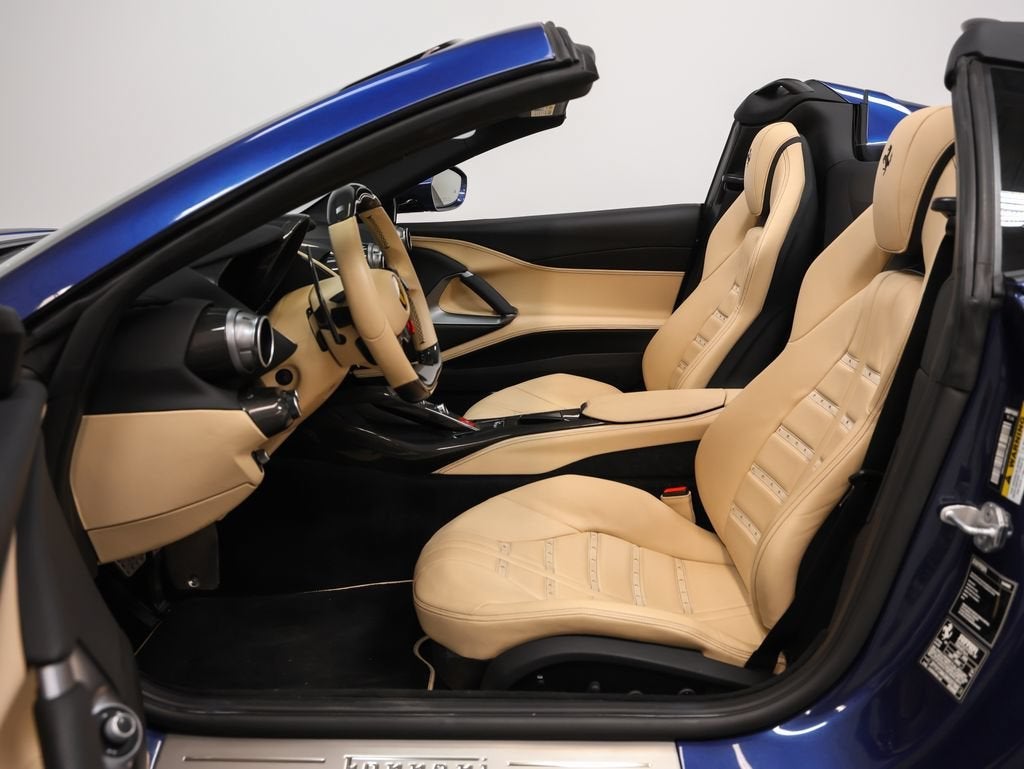 2021 Ferrari 812 GTS Base