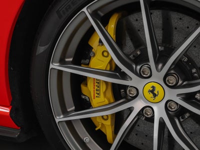 2023 Ferrari 812 GTS Base