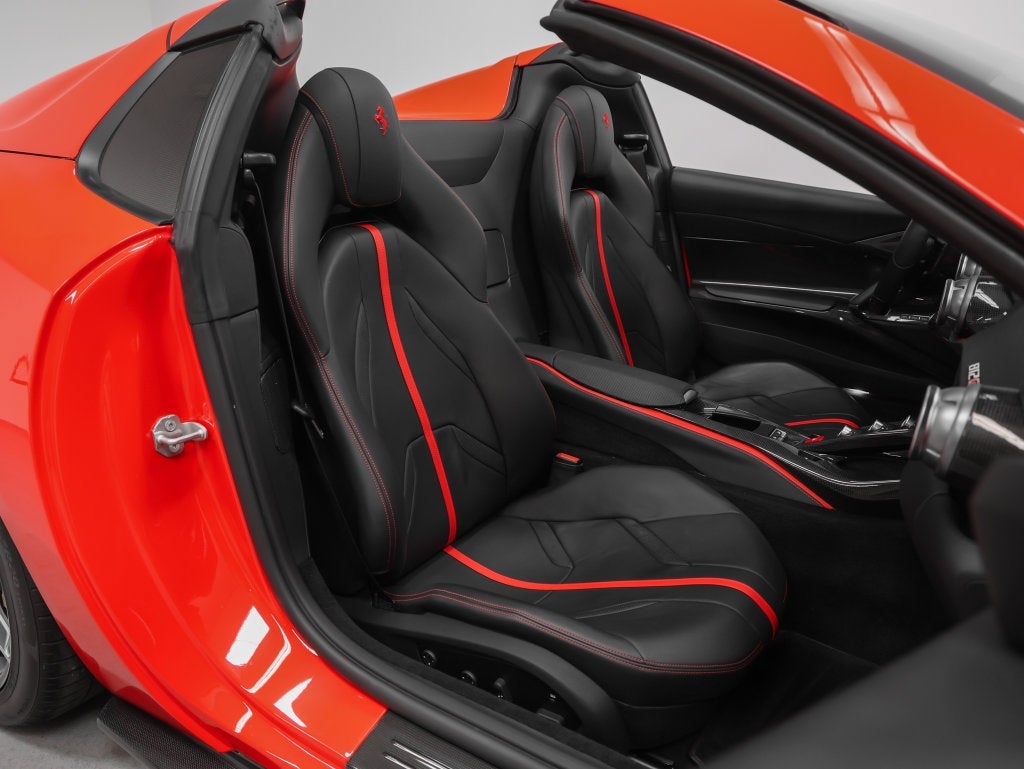 2023 Ferrari 812 GTS Base