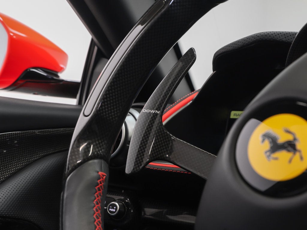 2023 Ferrari 812 GTS Base