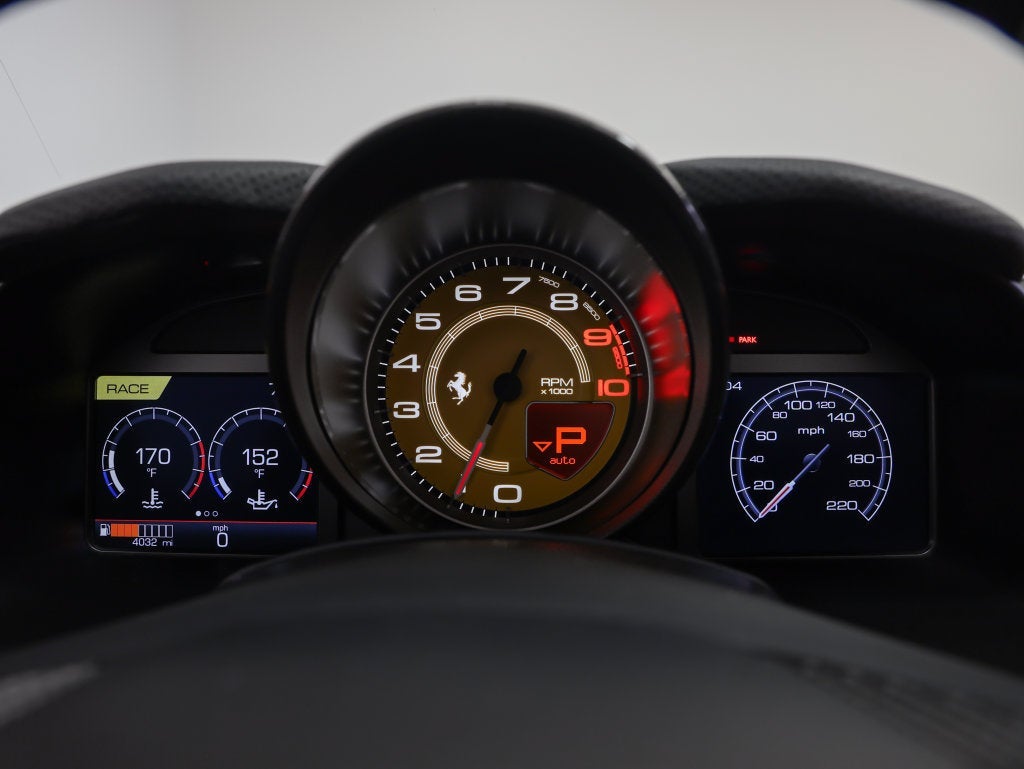 2023 Ferrari 812 GTS Base