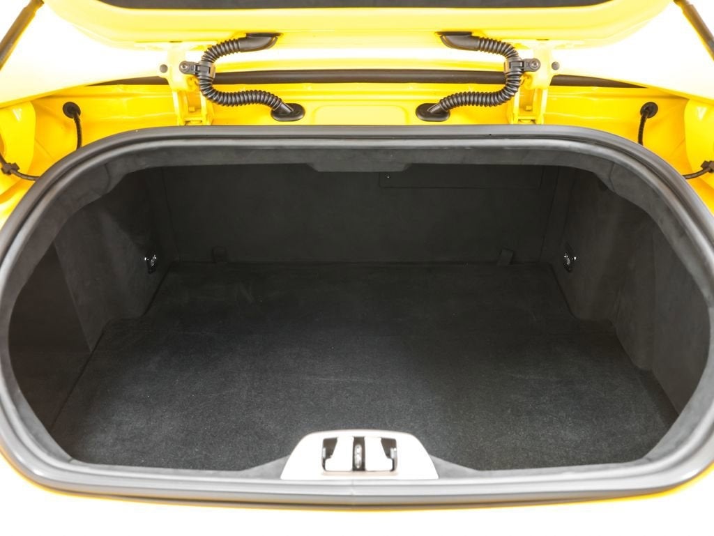 2021 Ferrari 812 GTS Base