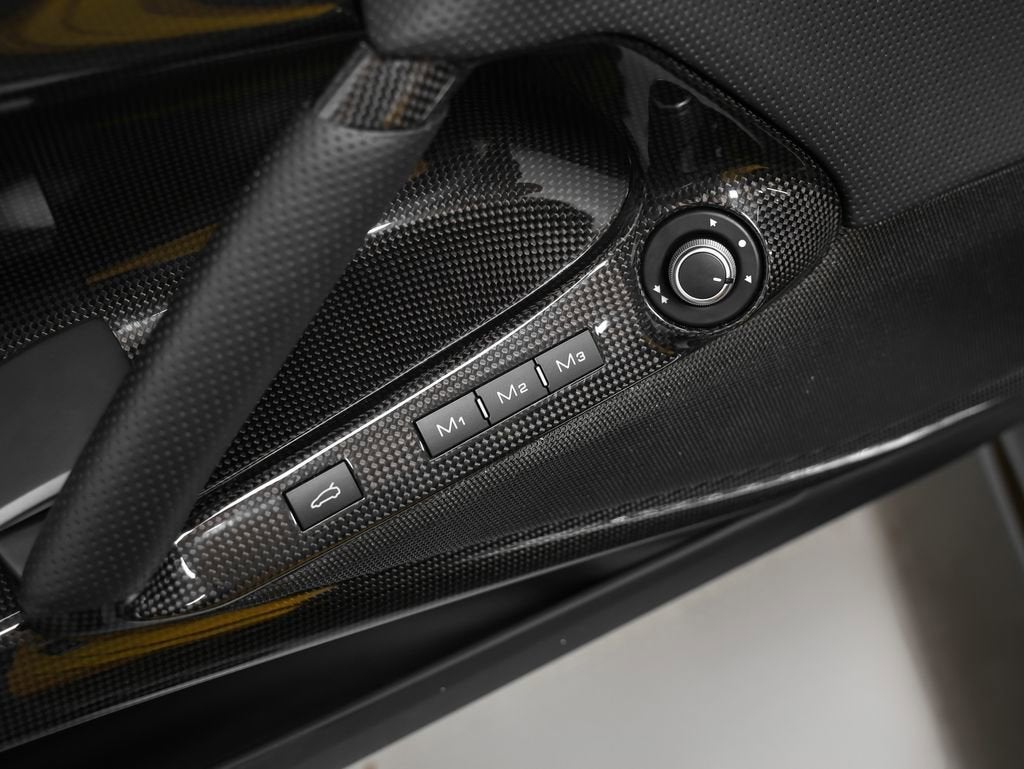 2021 Ferrari 812 GTS Base