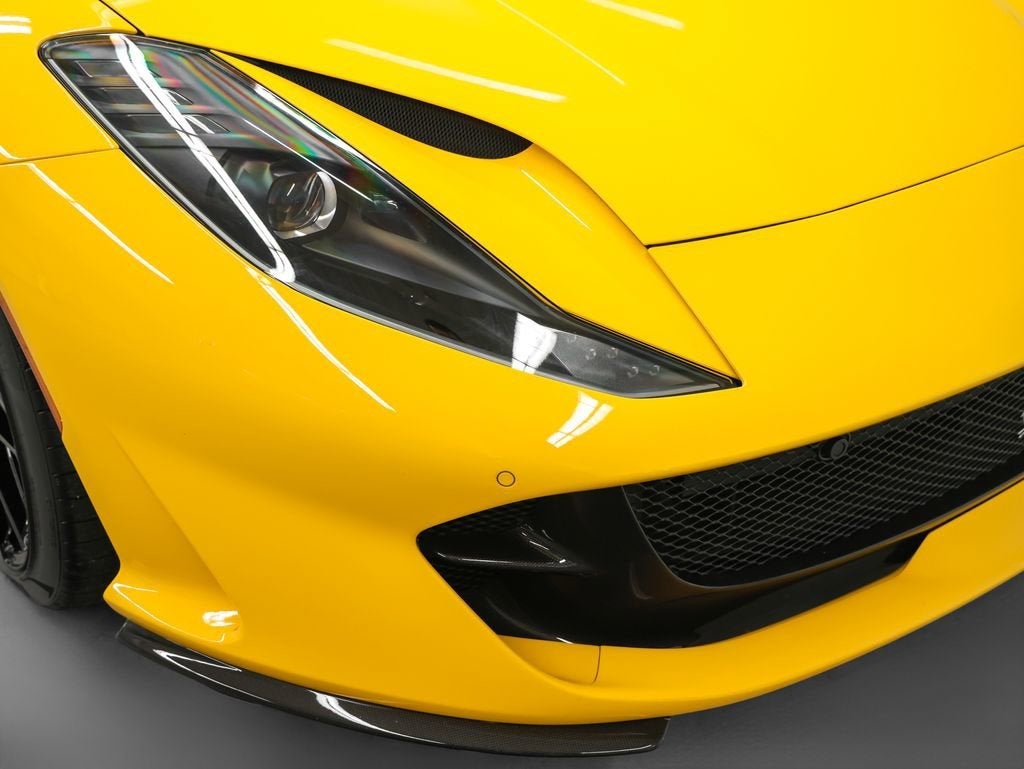 2021 Ferrari 812 GTS Base