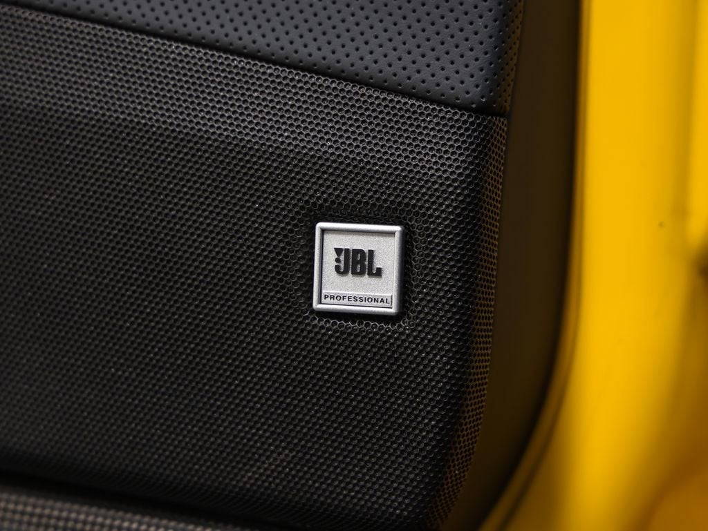 2021 Ferrari 812 GTS Base