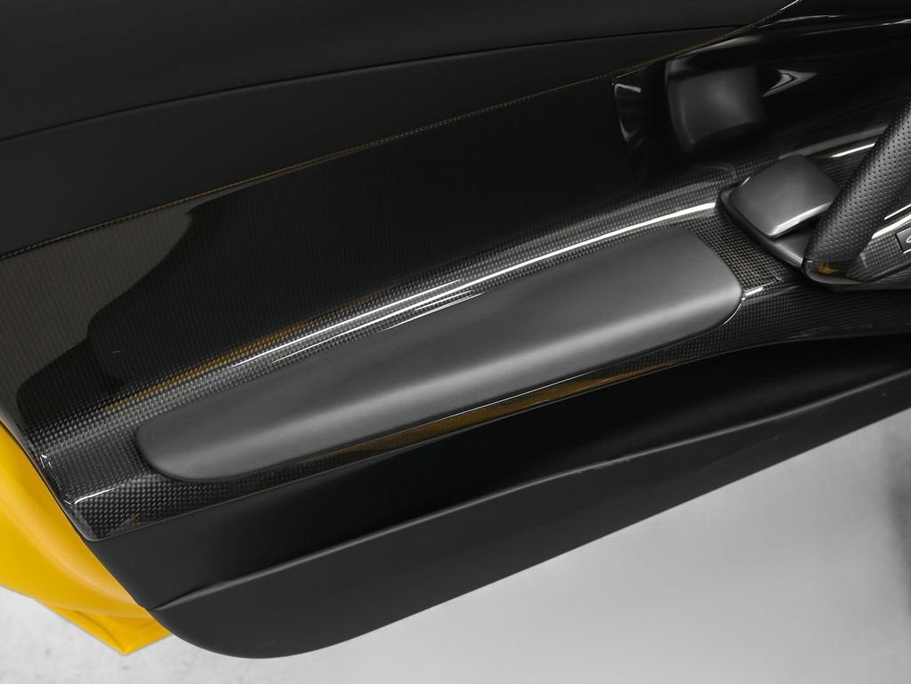 2021 Ferrari 812 GTS Base