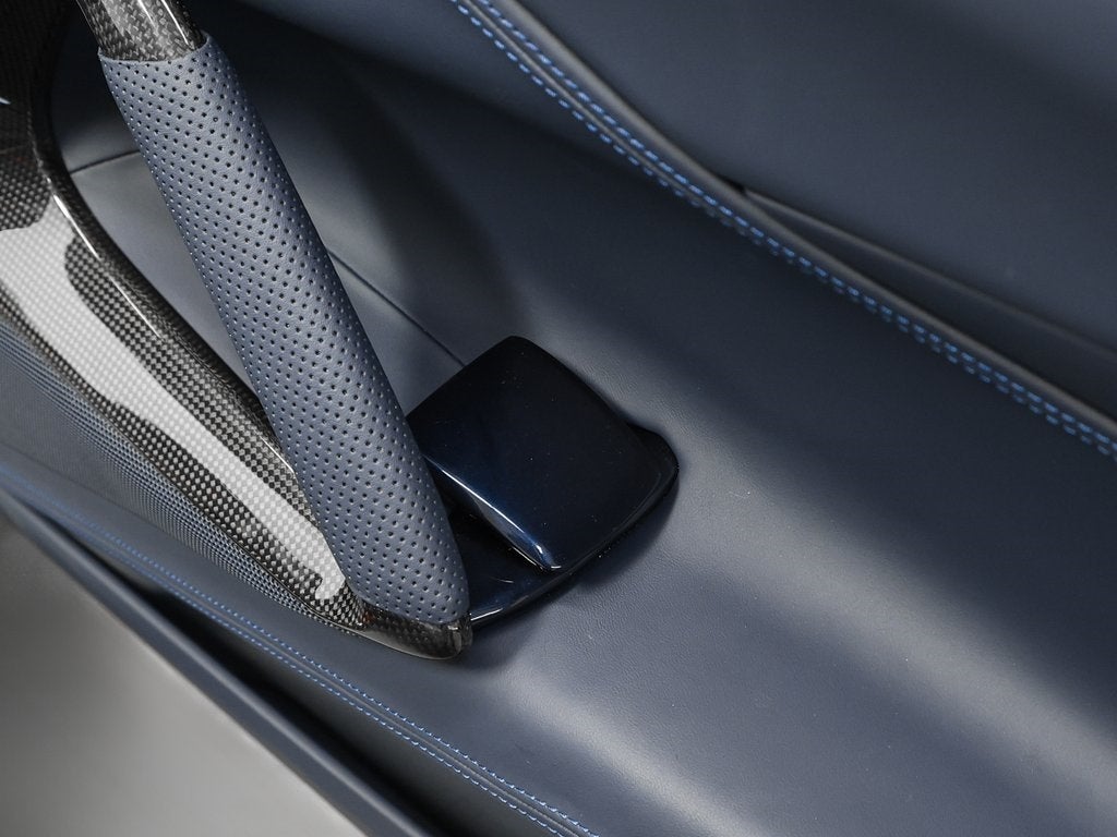 2021 Ferrari 812 GTS Base