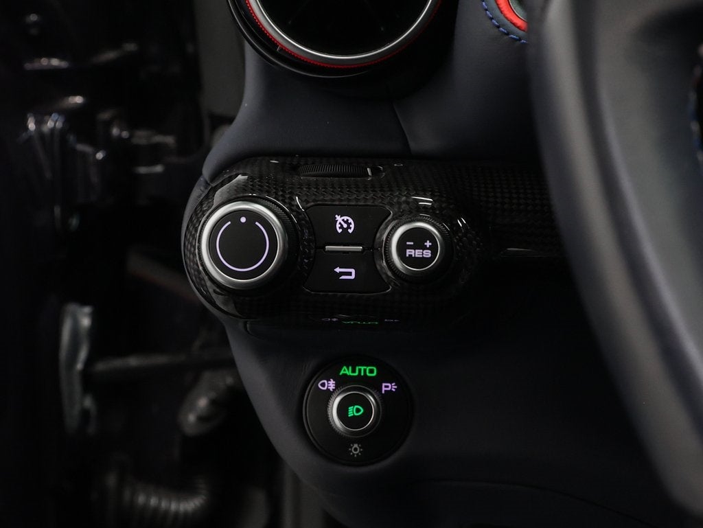 2021 Ferrari 812 GTS Base