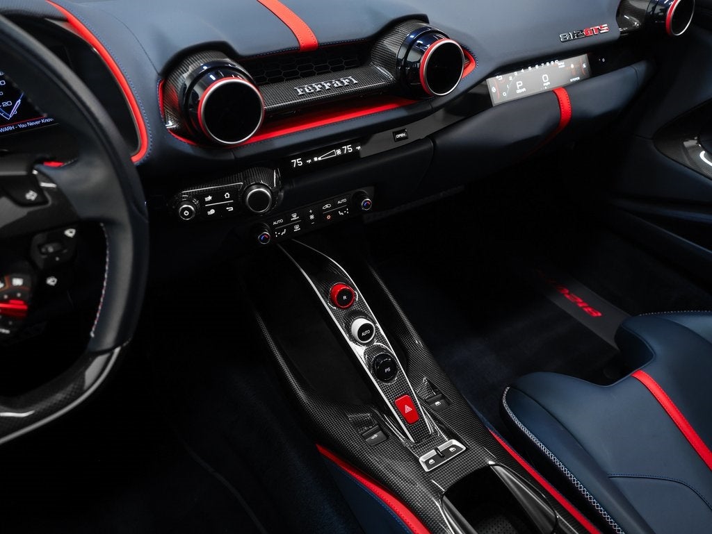 2021 Ferrari 812 GTS Base