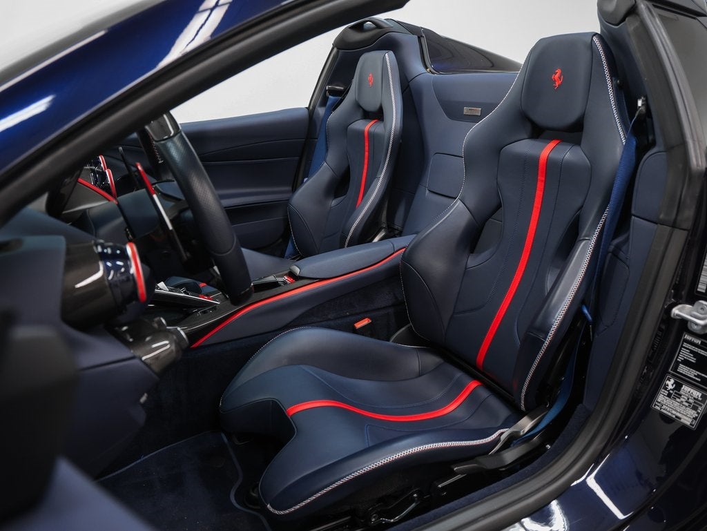 2021 Ferrari 812 GTS Base