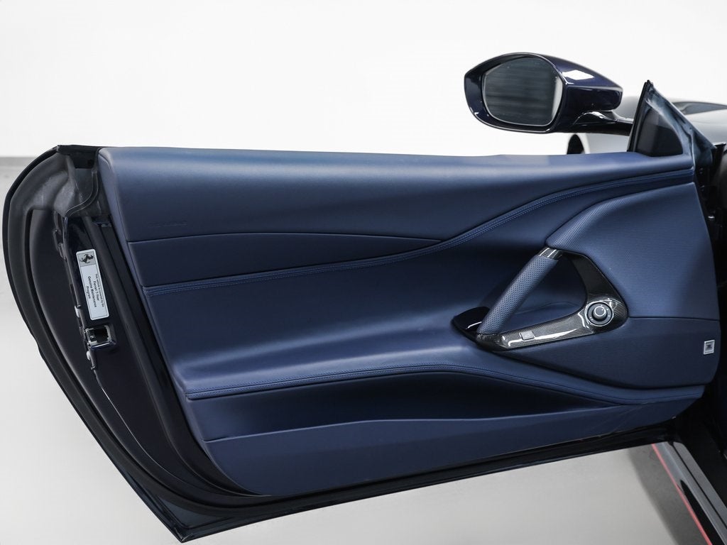 2021 Ferrari 812 GTS Base