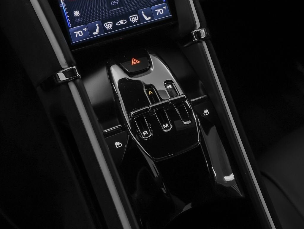 2023 Ferrari Roma Base