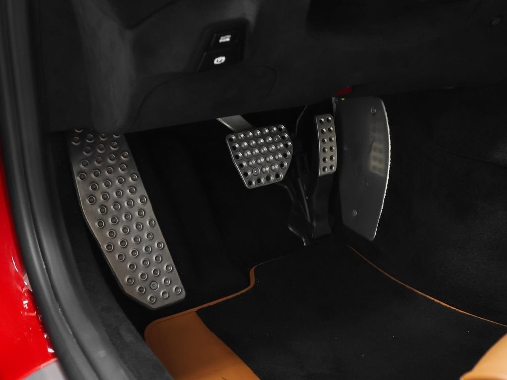 2023 Ferrari Roma Base