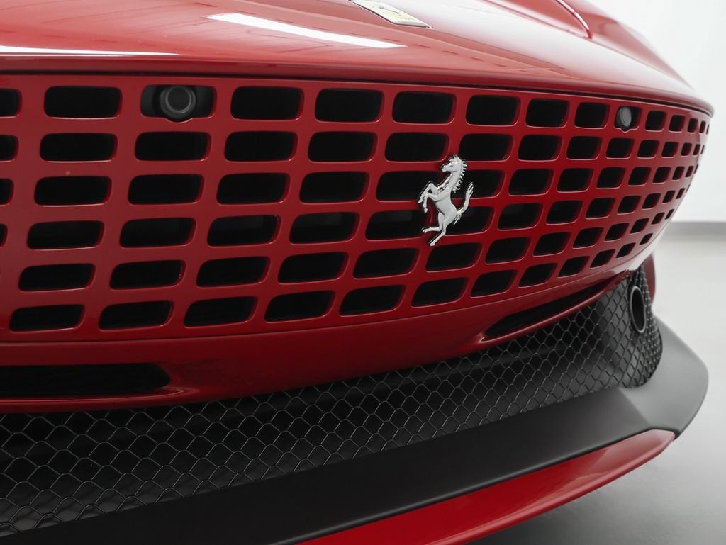 2023 Ferrari Roma Base