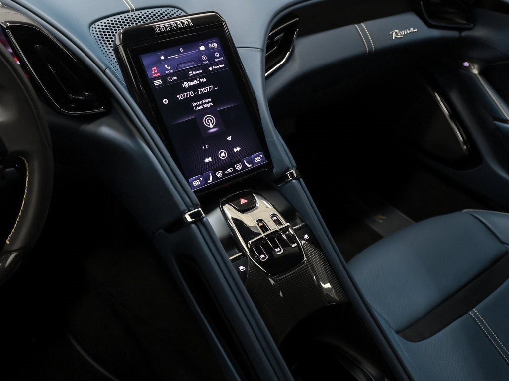 2024 Ferrari Roma Base