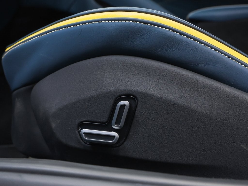 2024 Ferrari Roma Base