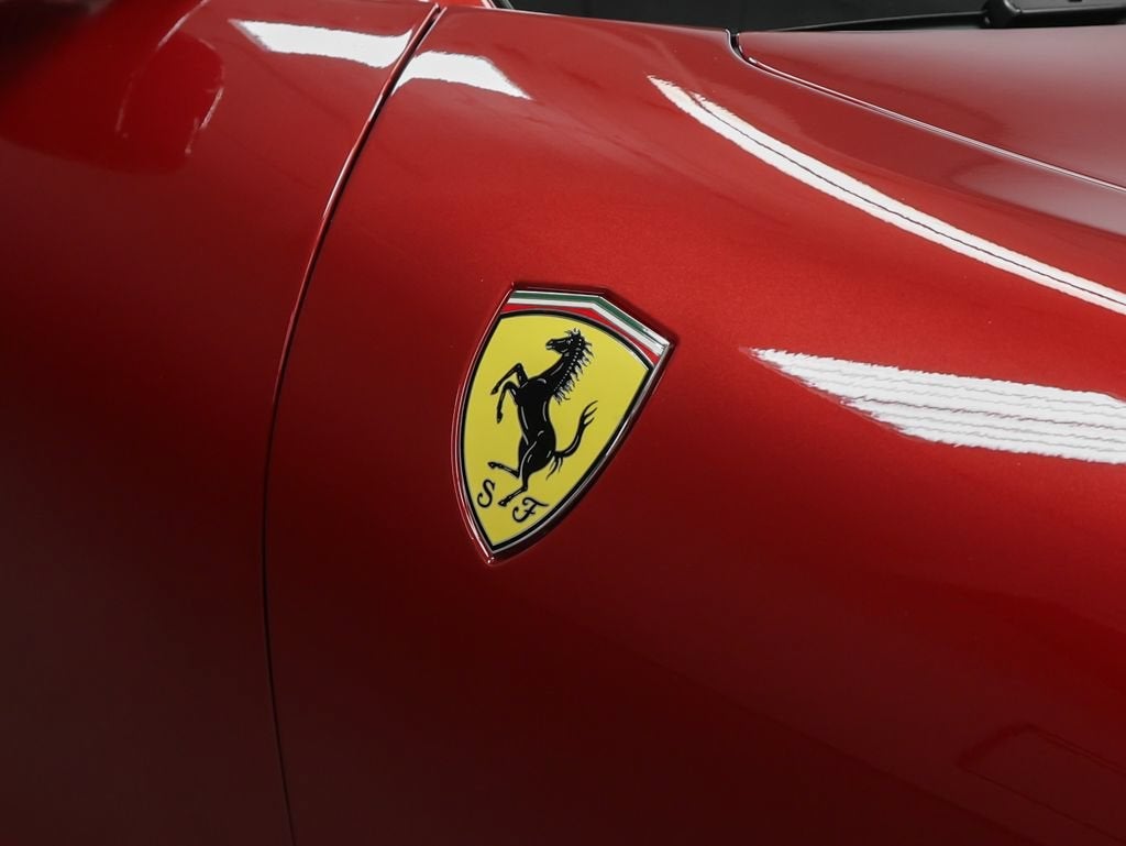 2022 Ferrari Roma Base