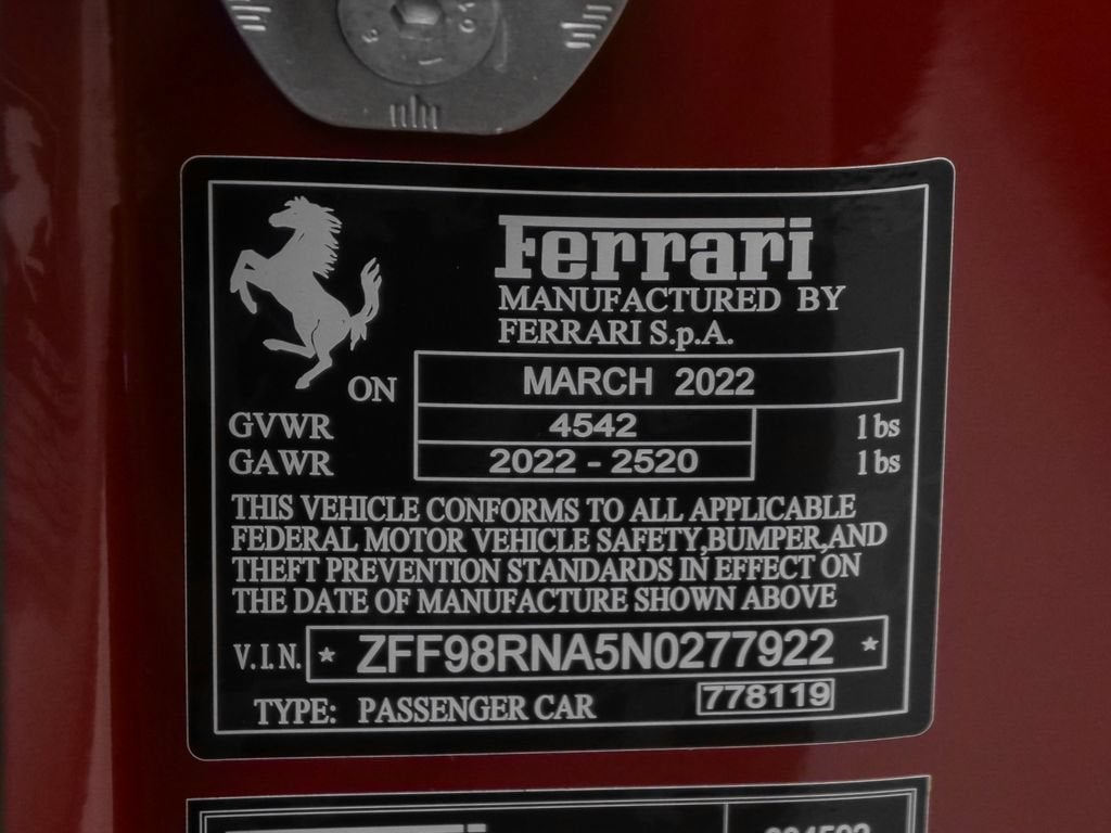 2022 Ferrari Roma Base