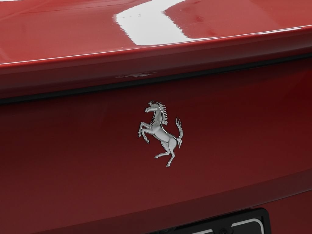 2022 Ferrari Roma Base