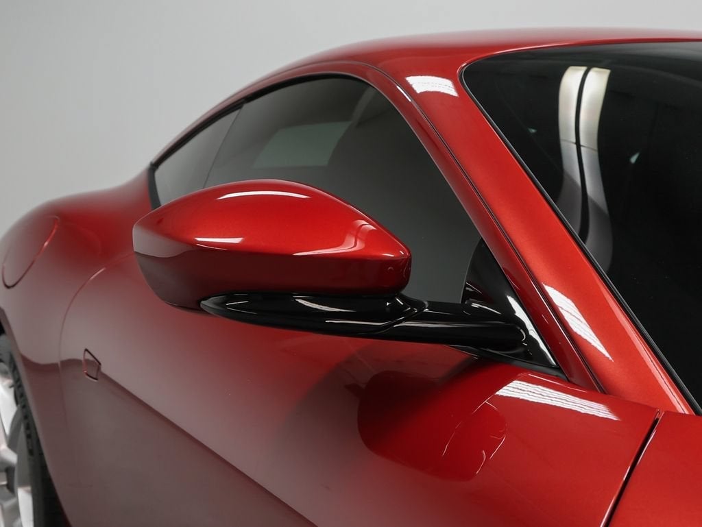 2022 Ferrari Roma Base