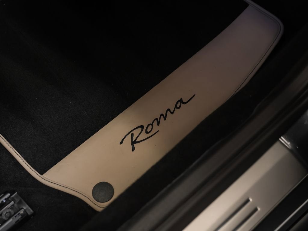 2022 Ferrari Roma Base