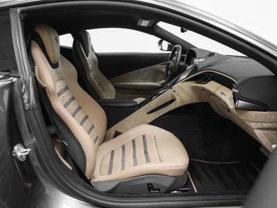 2022 Ferrari Roma Base