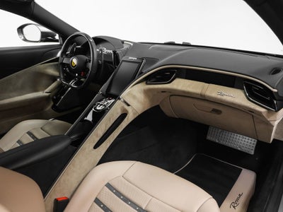 2022 Ferrari Roma Base