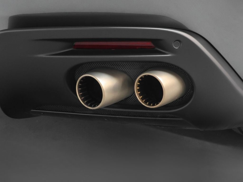 2022 Ferrari Roma Base