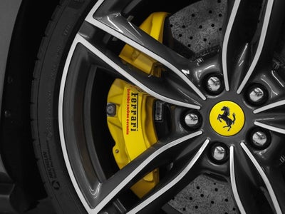 2022 Ferrari Roma Base